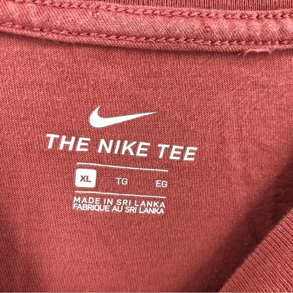 Nike Tshirt Womens XL Spellout Long Sleeve Shirt